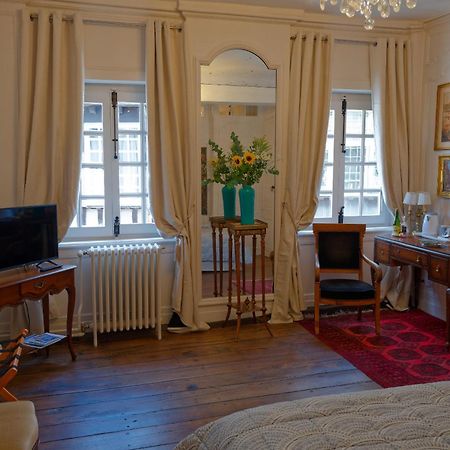 Guest House Saint Yves Dinan Exterior photo