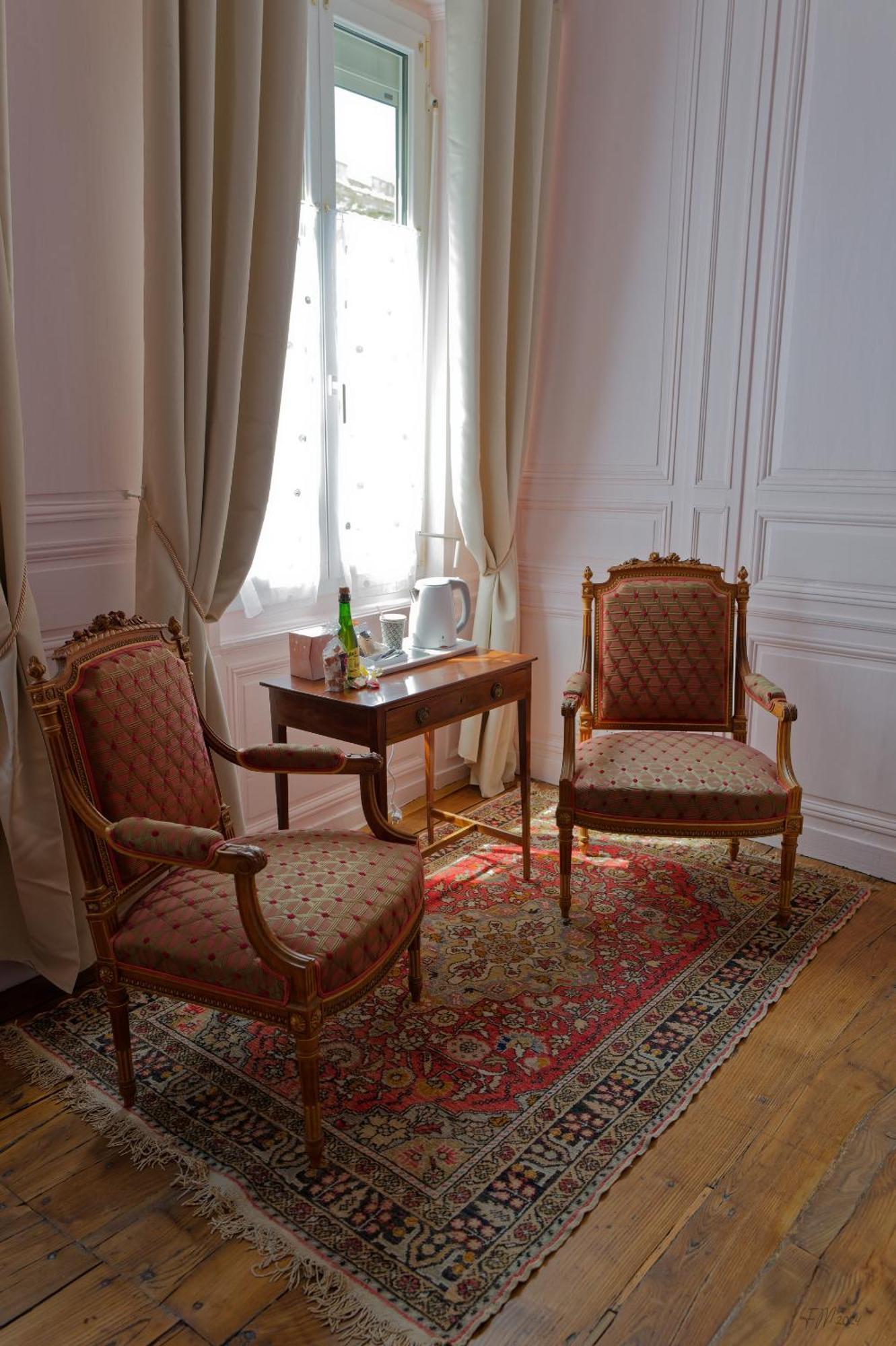 Guest House Saint Yves Dinan Room photo