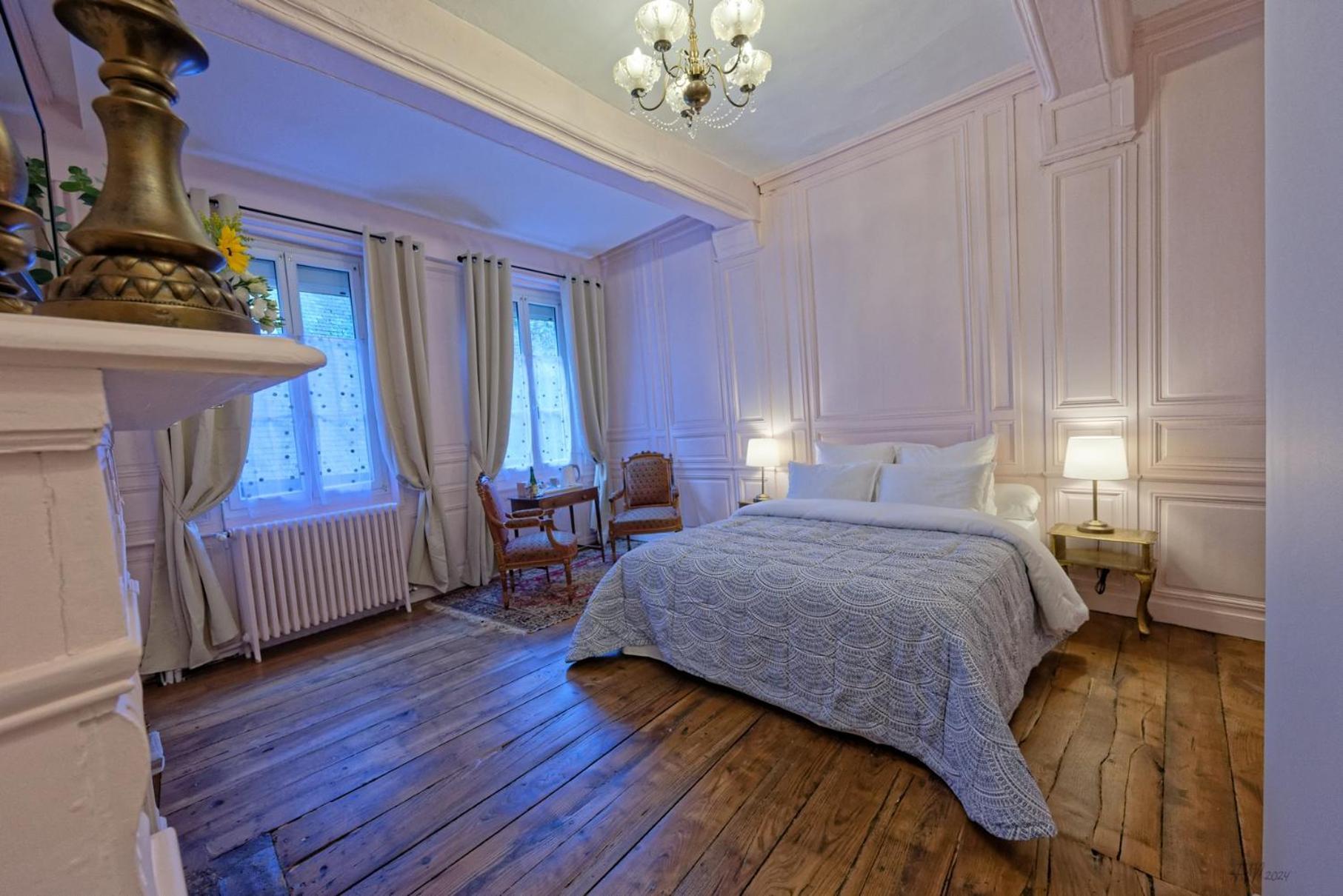 Guest House Saint Yves Dinan Exterior photo